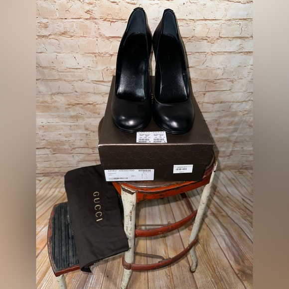 GUCCI Heels - Picture 1 of 11